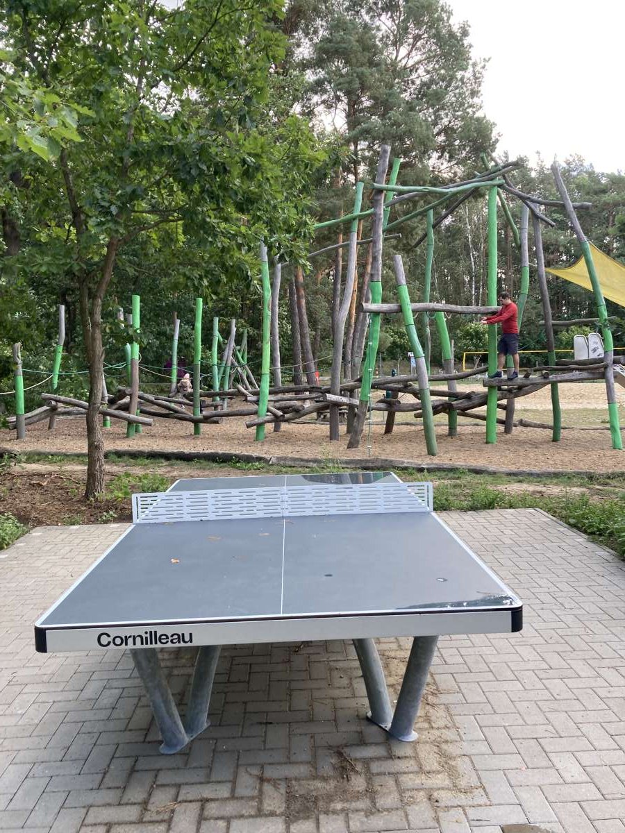Tischtennis bei Berliner Landstraße
