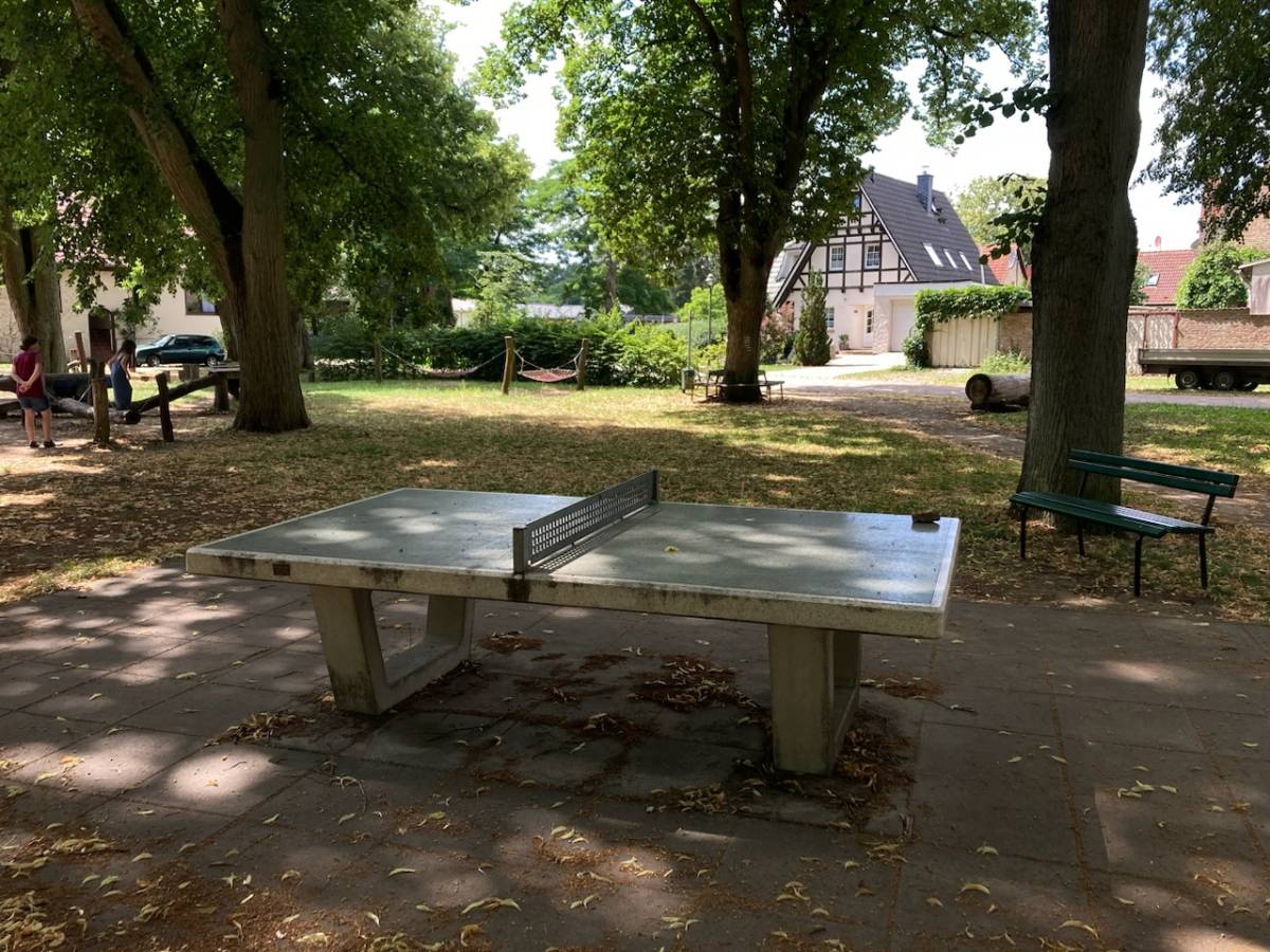 Tischtennis bei Friedensplatz