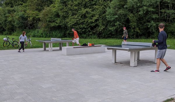 Tischtennis bei Denninger Straße