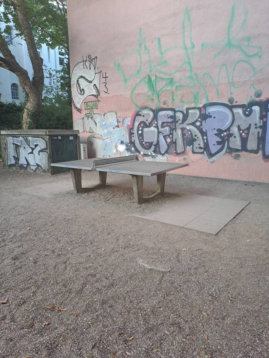 Tischtennis bei Luruper Weg 24-36