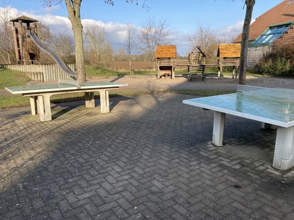 Tischtennis bei Storchenstraße