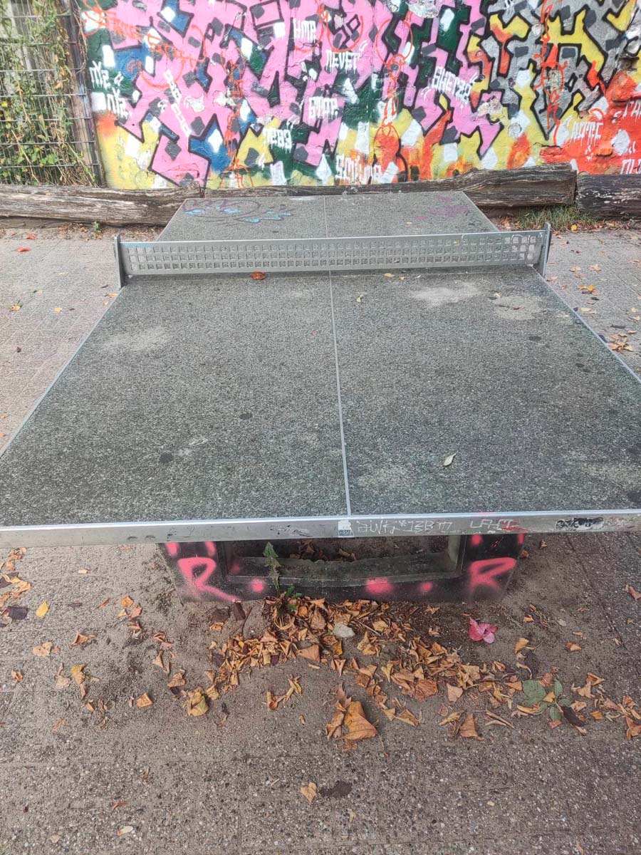 Tischtennis bei Linienstraße 48