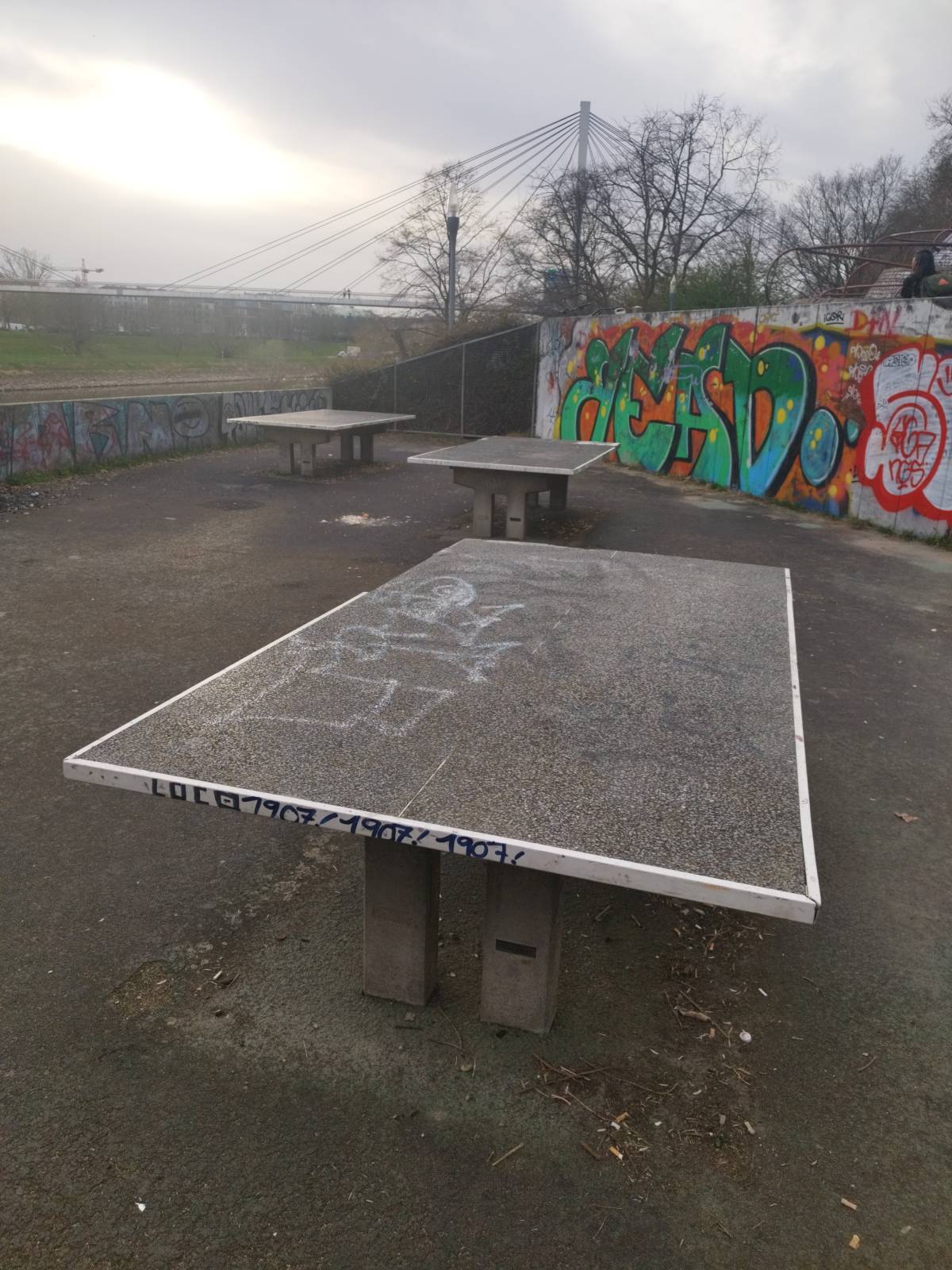 Tischtennis bei Neckarpromenade