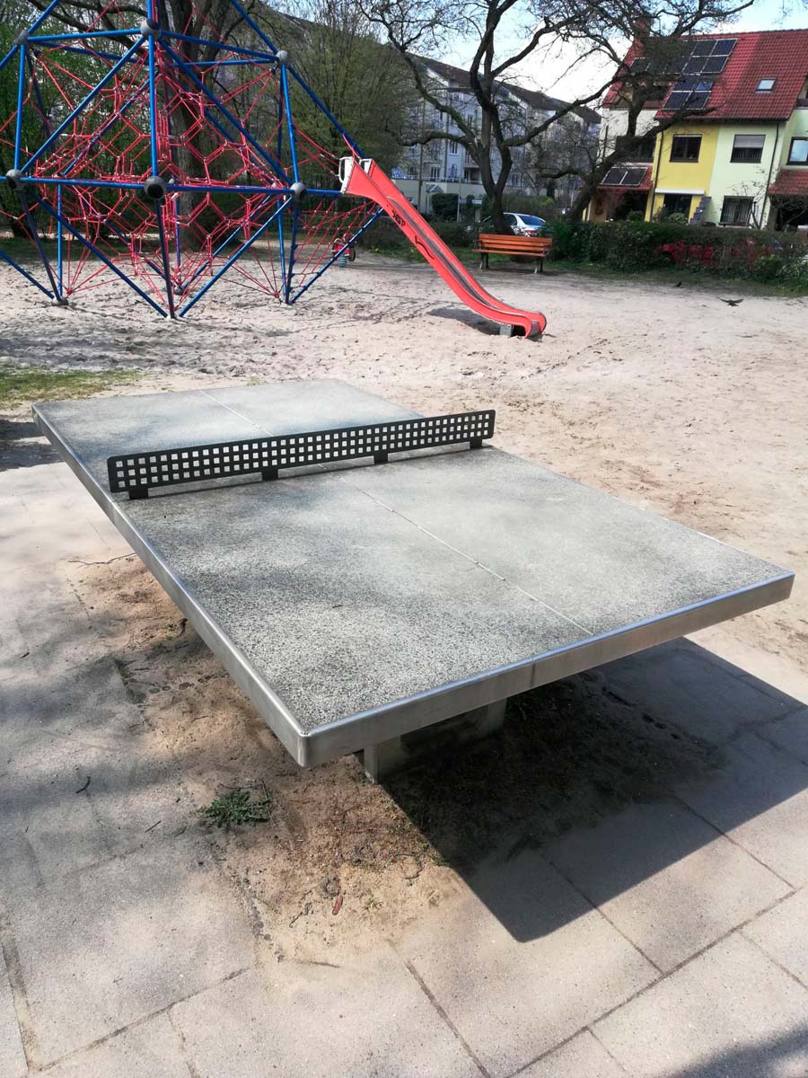 Tischtennis bei Waldfriedstraße