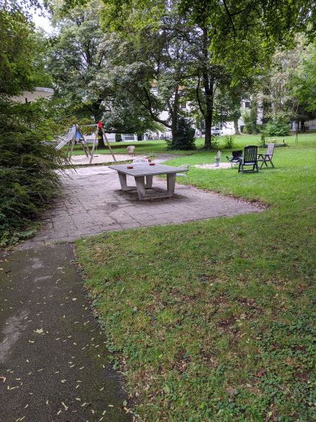 Tischtennis bei Denninger Straße 12-30
