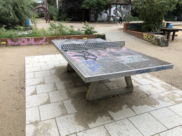 Tischtennis bei Rykestraße 21