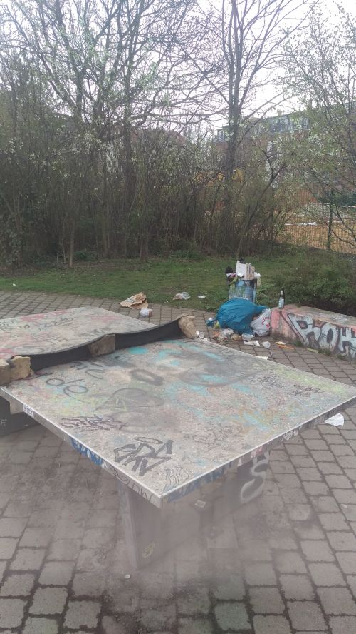 Tischtennis bei Demmeringstraße