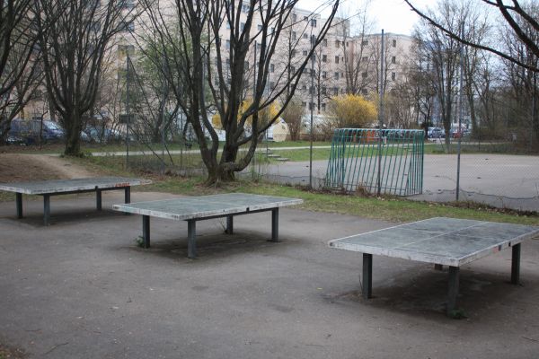 Tischtennis bei Stiftsbogen 76-78