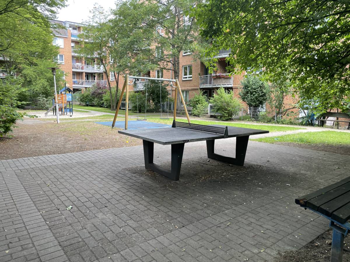 Tischtennis bei Thadenstraße