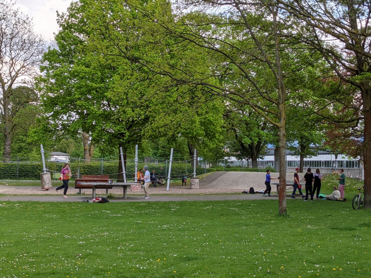Tischtennis bei Bleichstraße 11
