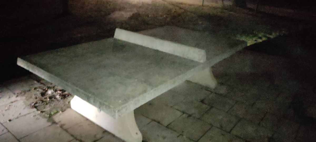 Tischtennis bei Tischtennisplatte #15468