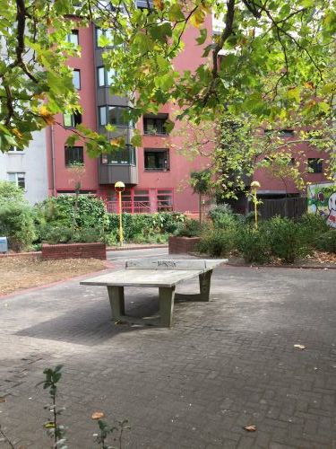 Tischtennis bei Kottbusser Straße 18