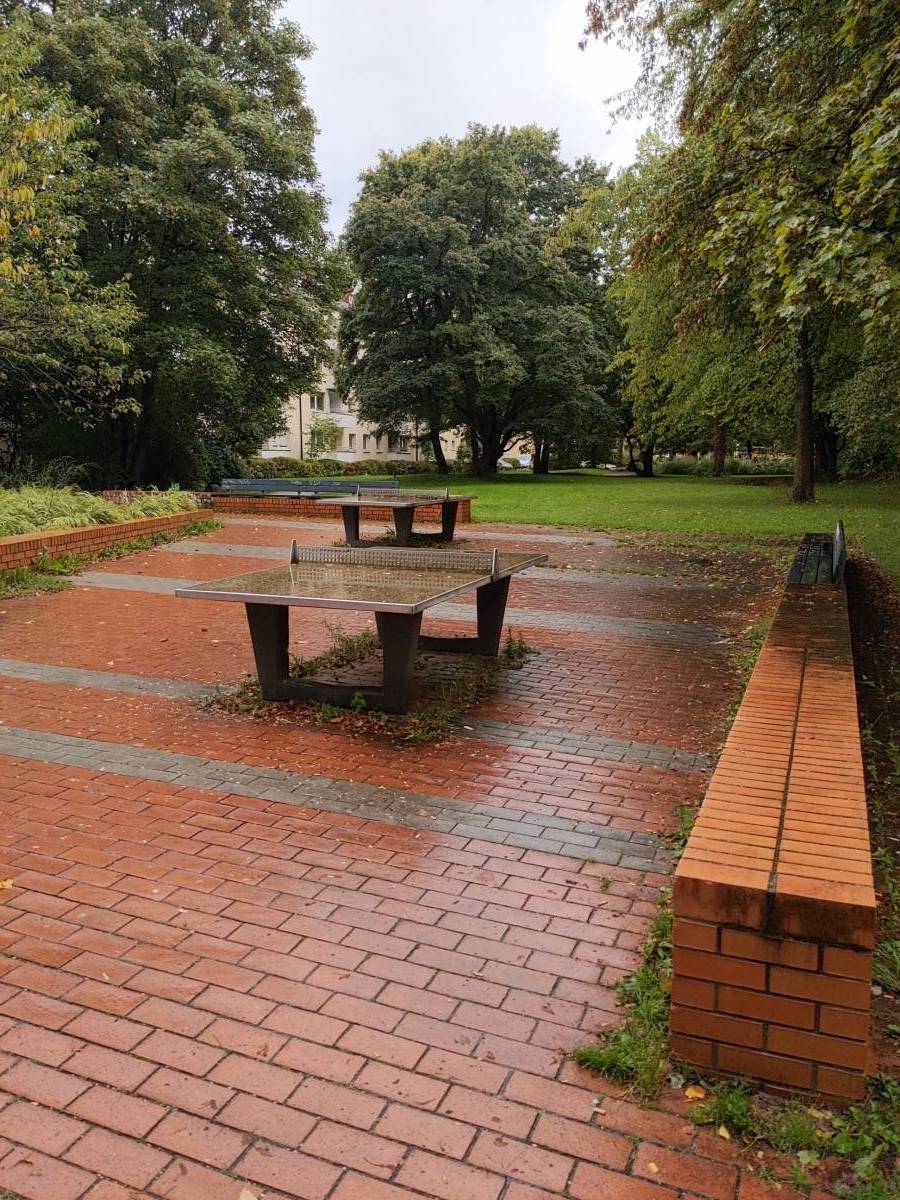 Tischtennis bei Bad-Schachener-Straße 24