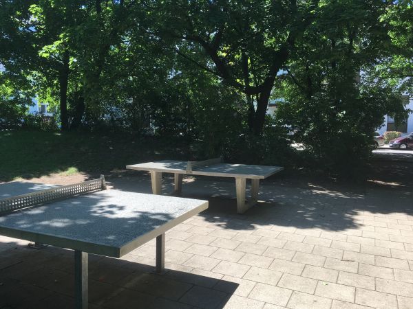Tischtennis bei Christoph-von-Gluck-Platz 25-27