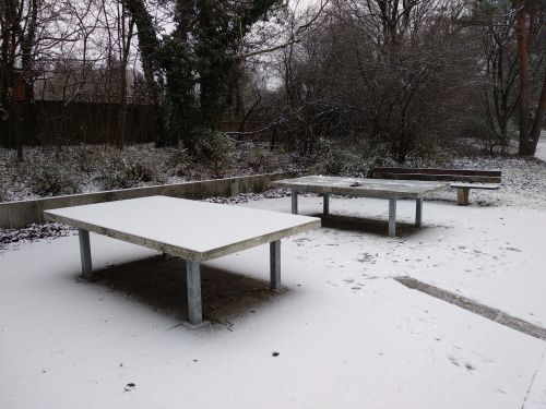 Tischtennis bei Heidelerchenstraße 45