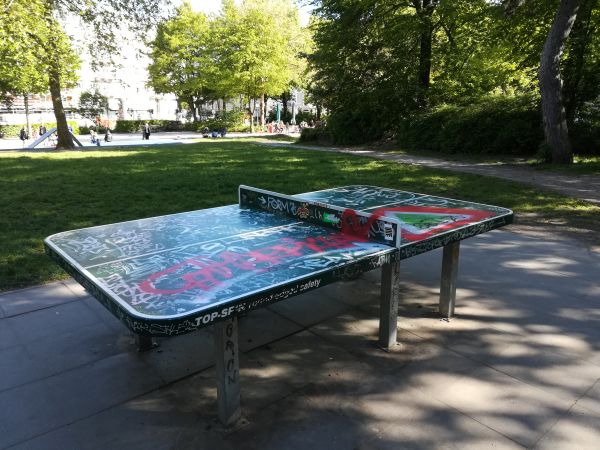 Tischtennis bei Lutterothstraße 78-80