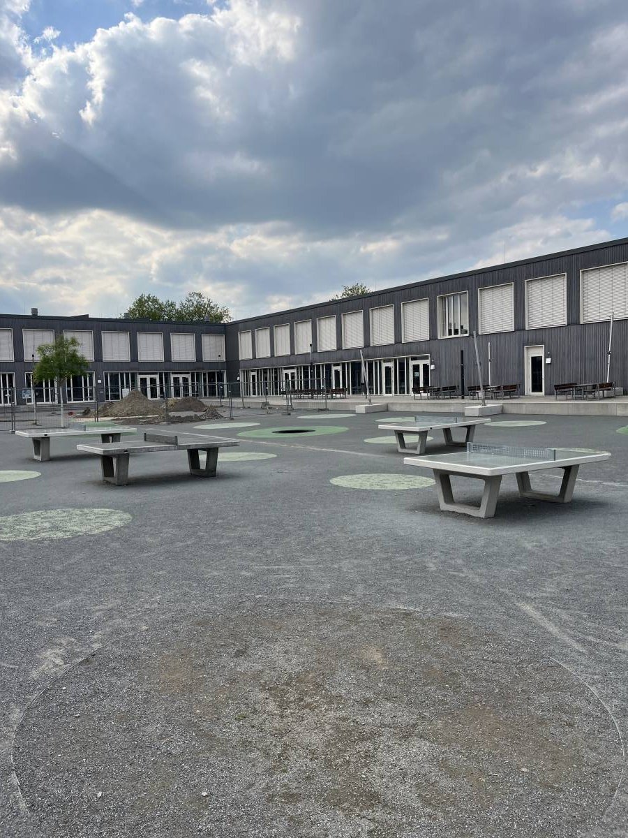 Tischtennis bei Manfred-von-Richthofen-Straße