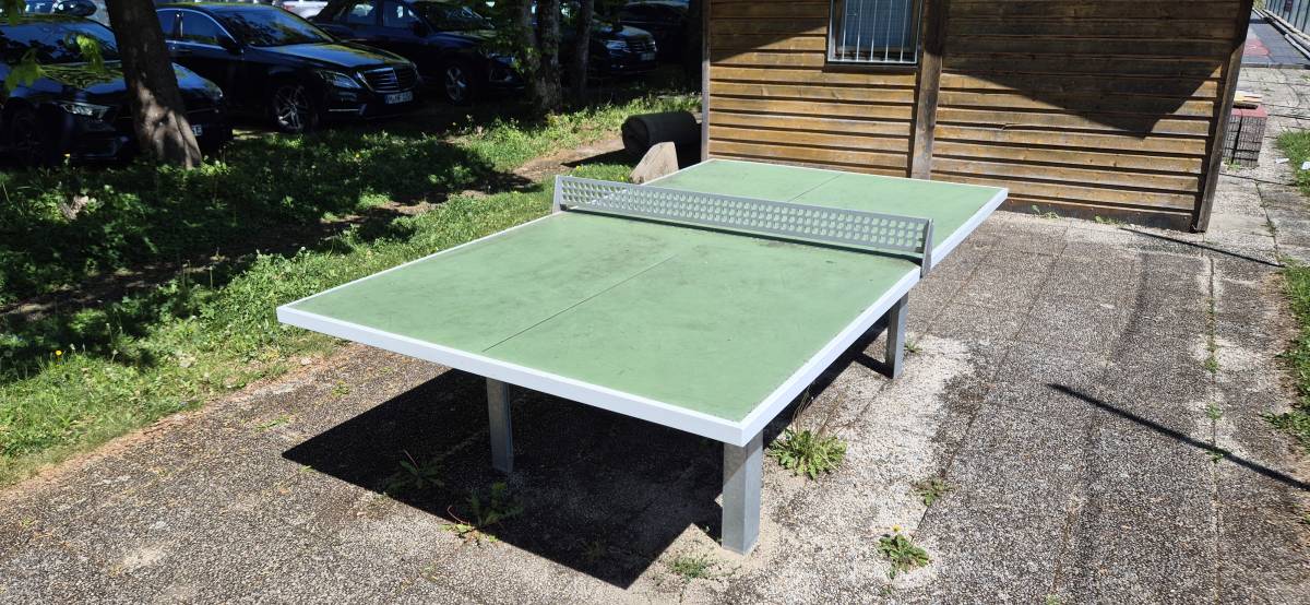 Tischtennis bei Schloßstraße