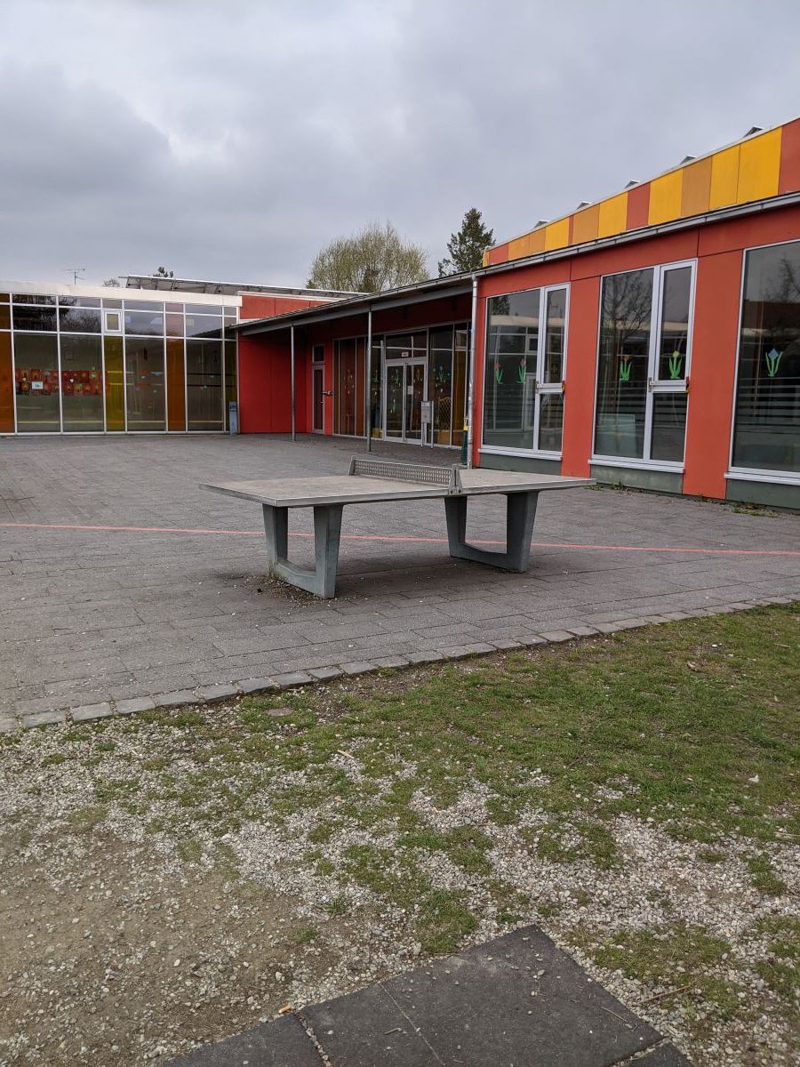 Tischtennis bei Am Volksfestplatz