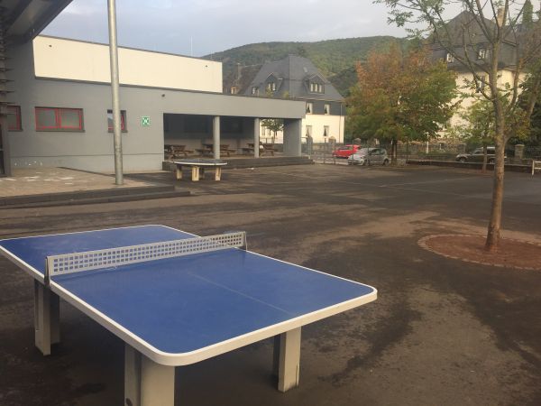 Tischtennis bei Schulstraße