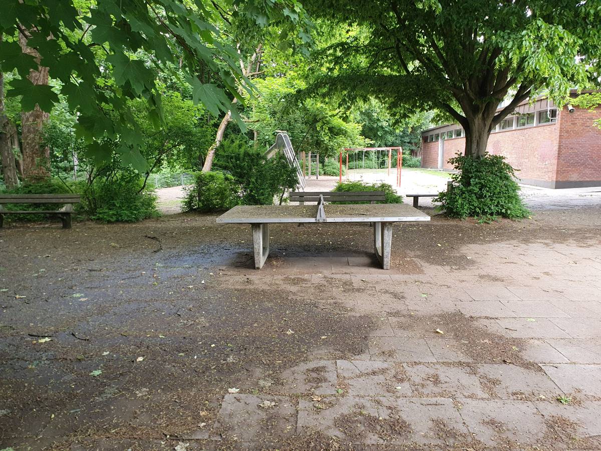 Tischtennis bei Heinrich-Helbing-Straße
