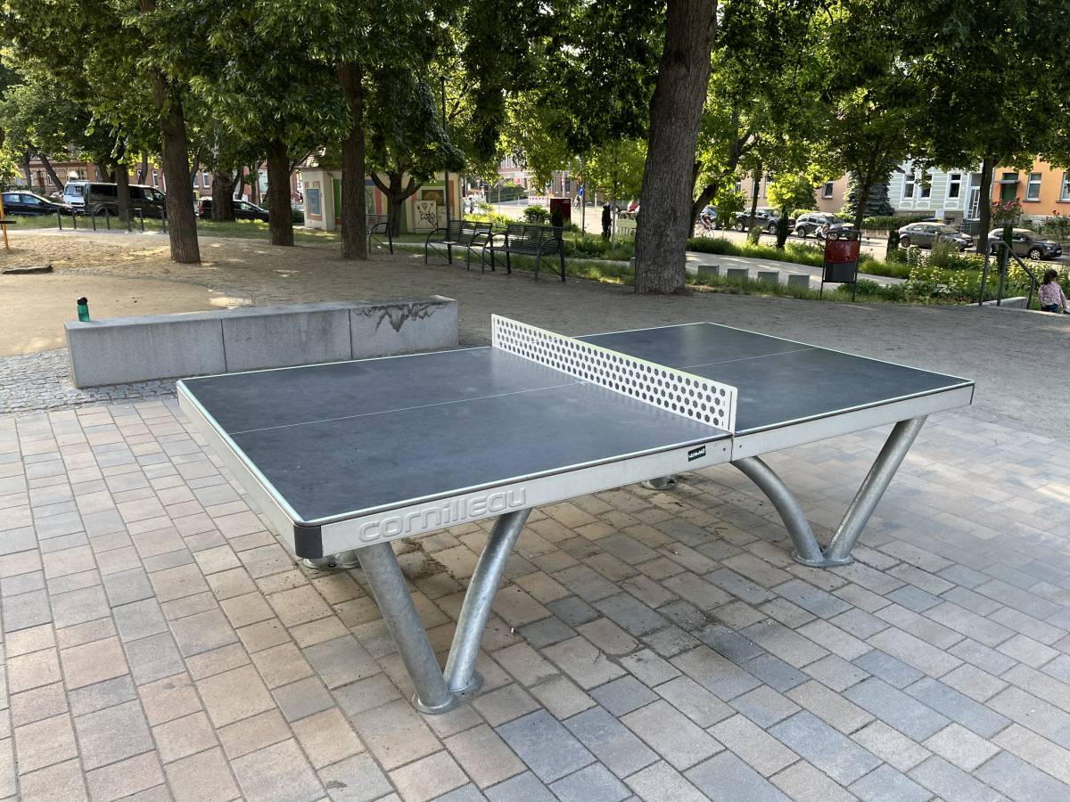 Tischtennis bei Helmut-Kohl-Straße