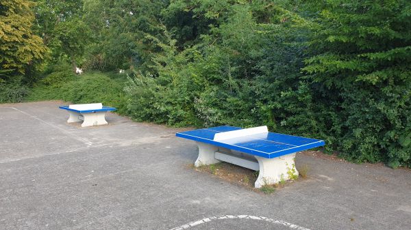 Tischtennis bei Peter-Disegna-Weg