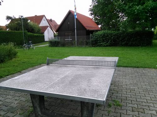 Tischtennis bei Marie-Juchacz-Straße 42