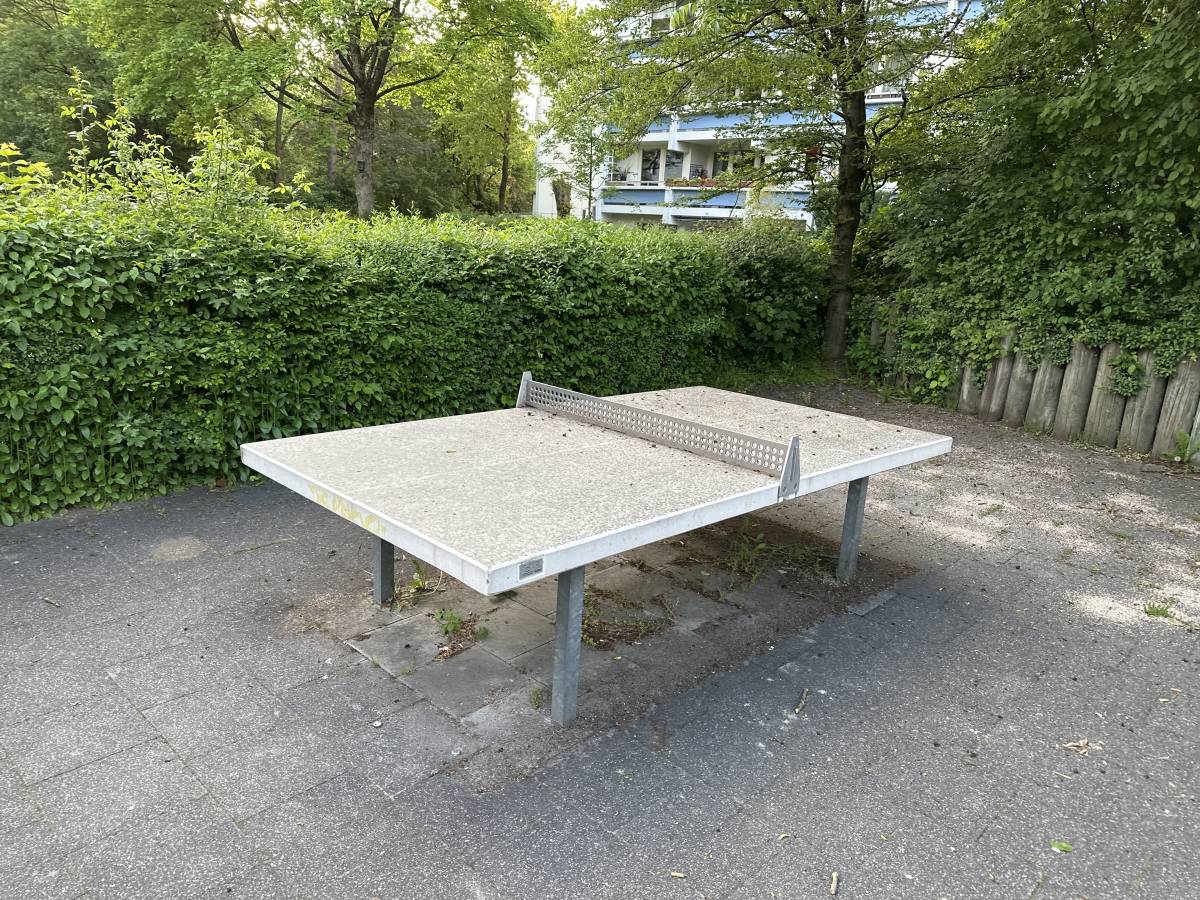 Tischtennis bei Gerhart-Hauptmann-Ring 5-11