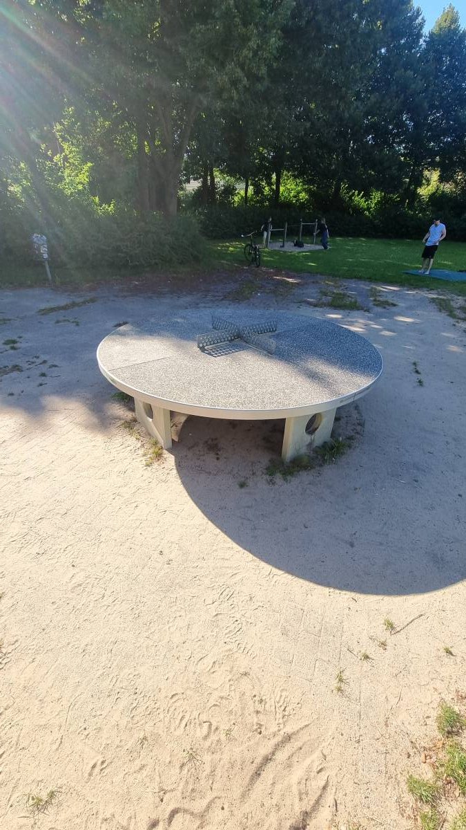 Tischtennis bei Innsbrucker Straße