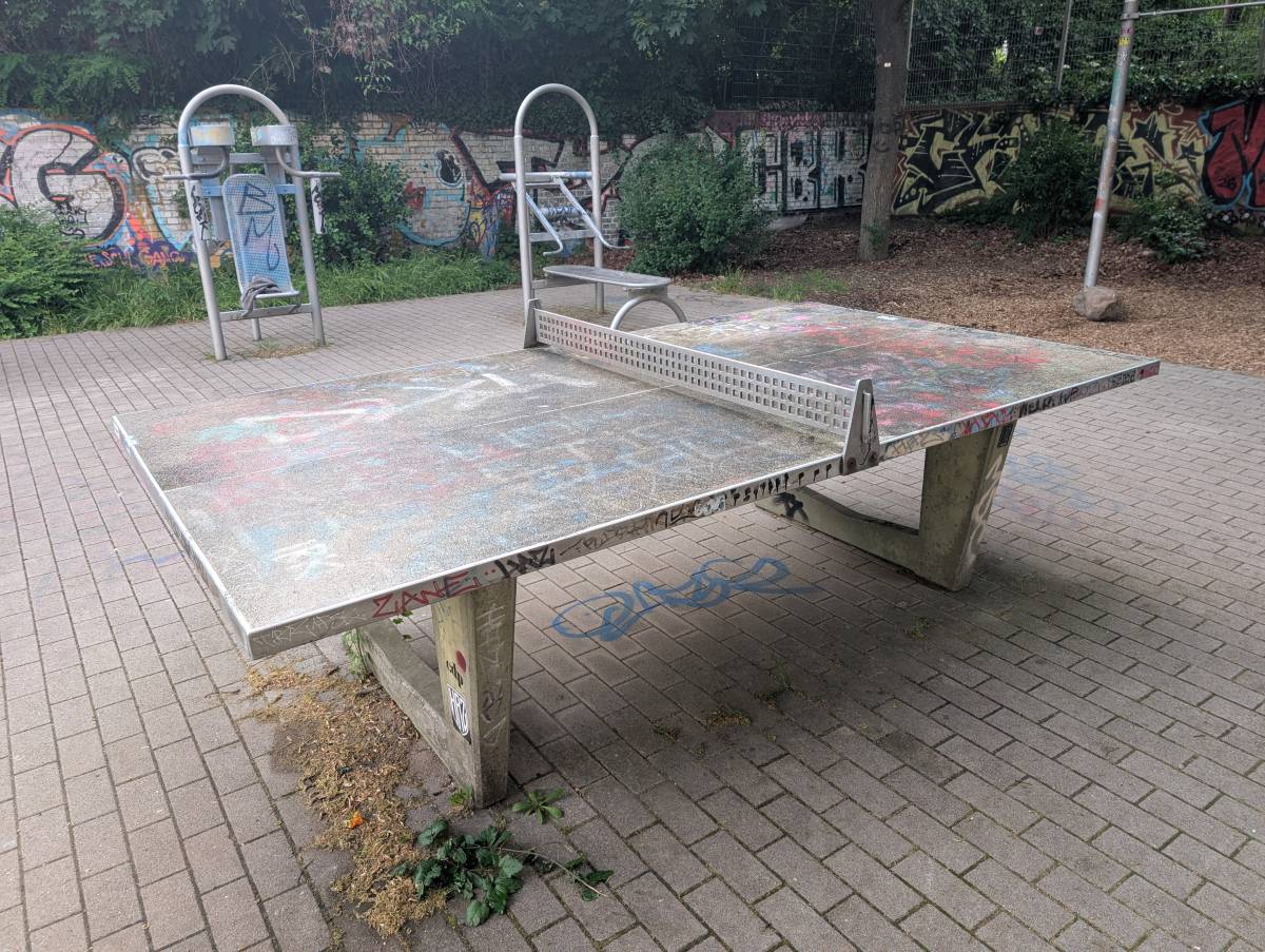 Tischtennis bei Yorckstraße (Großgörschenstraße)