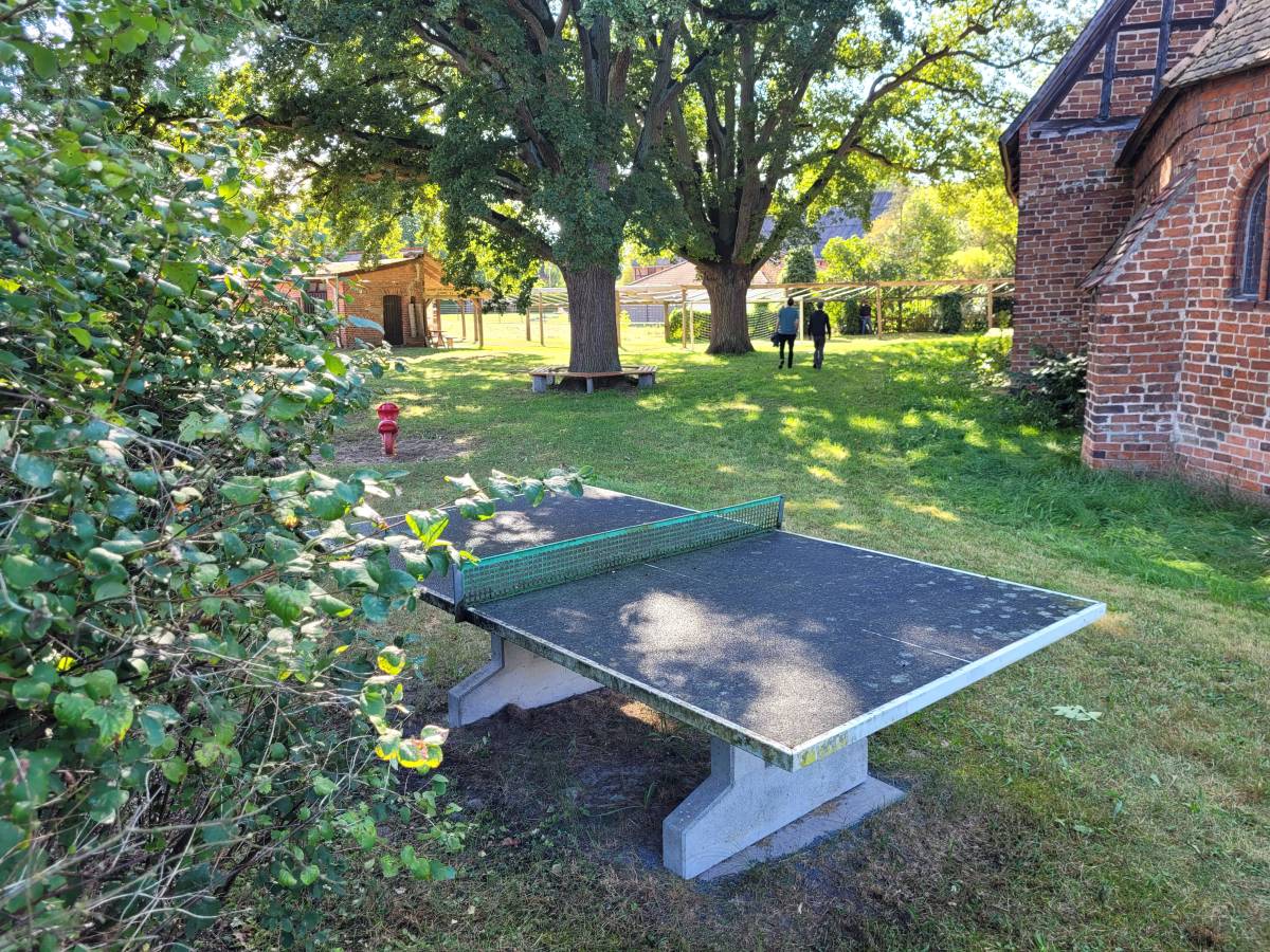 Tischtennis bei Dorfstraße