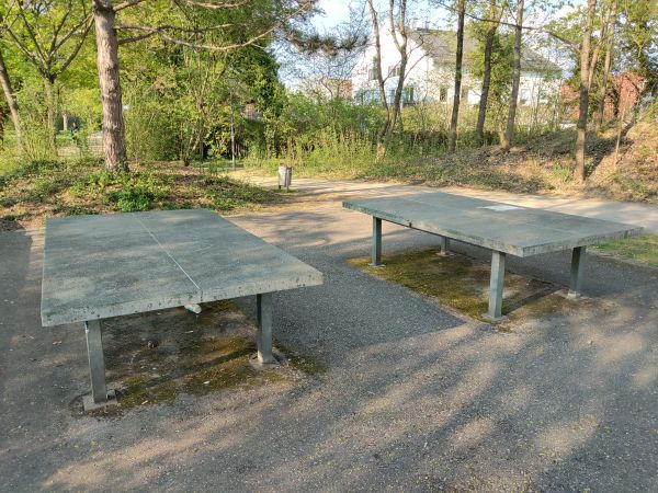 Tischtennis bei Buhlstraße 11