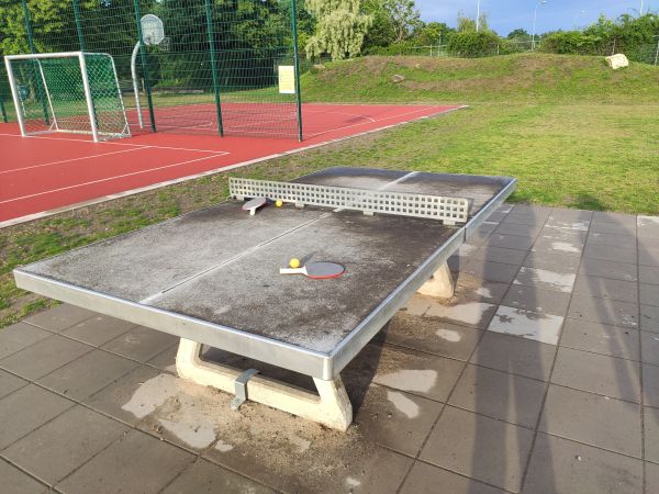 Tischtennis bei Limesstraße