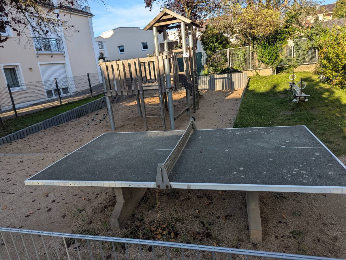 Tischtennis bei Sankt-Augustinus-Straße