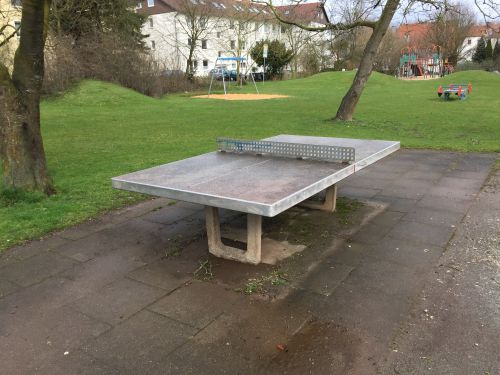 Tischtennis bei Wilbrandstraße 1A