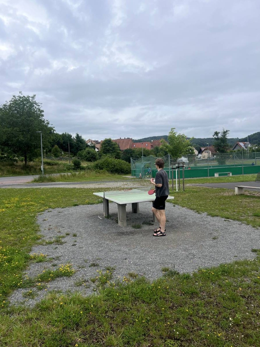 Tischtennis bei St 2305