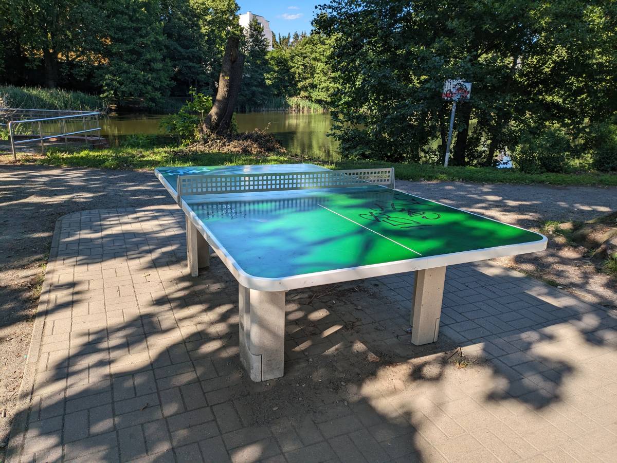 Tischtennis bei Garibaldistraße