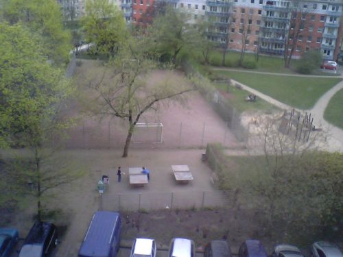 Tischtennis bei Heinrich-Heine-Straße 4