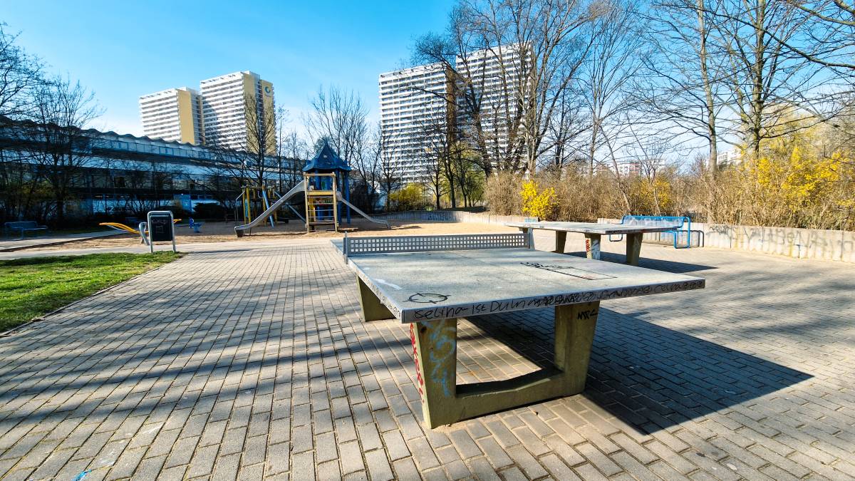 Tischtennis bei Allee der Kosmonauten