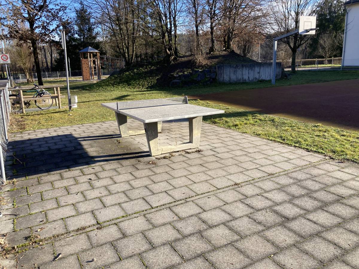 Tischtennis bei Flurstraße