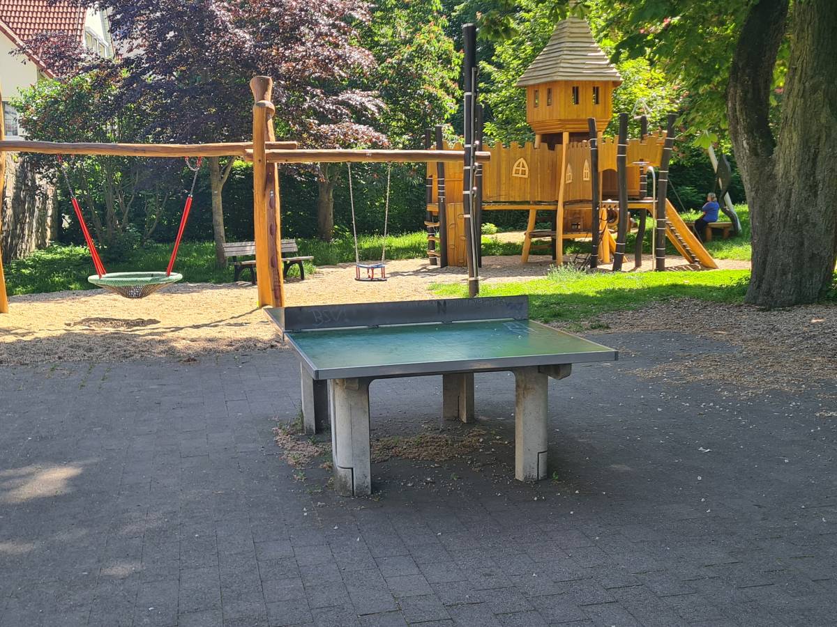 Tischtennis bei Stiftstraße