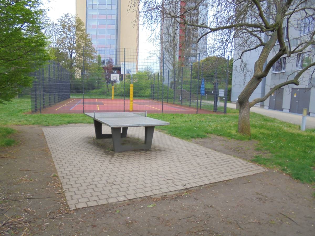 Tischtennis bei Wundtstraße 3