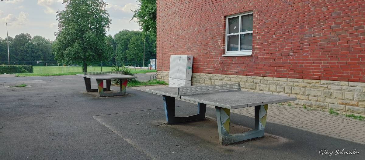 Tischtennis bei Steinhuder-Meer-Straße