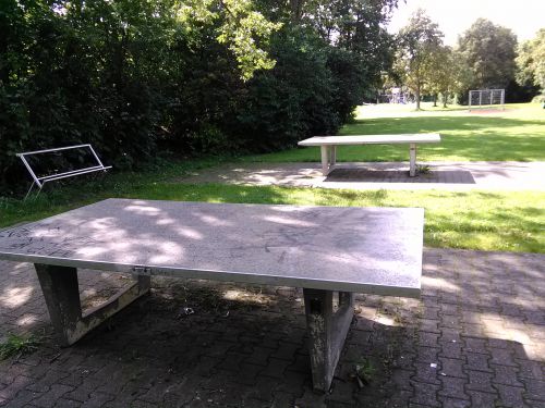 Tischtennis bei Mindelheimer Straße 22