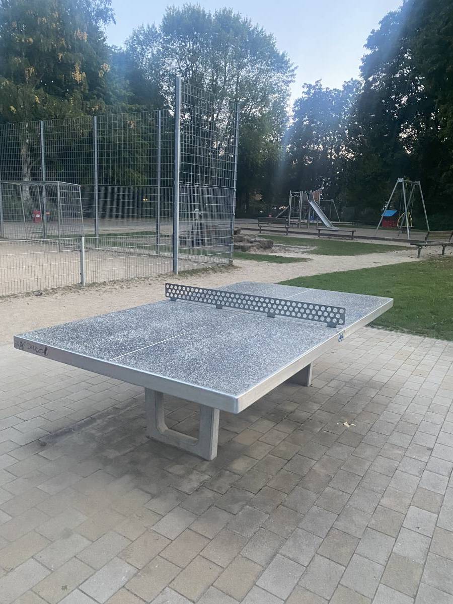 Tischtennis bei Marienthaler Straße