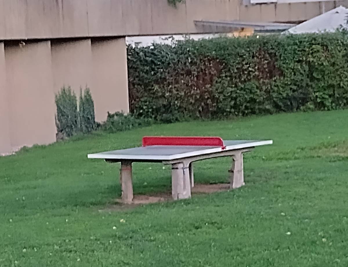 Tischtennis bei Schenkenseestraße