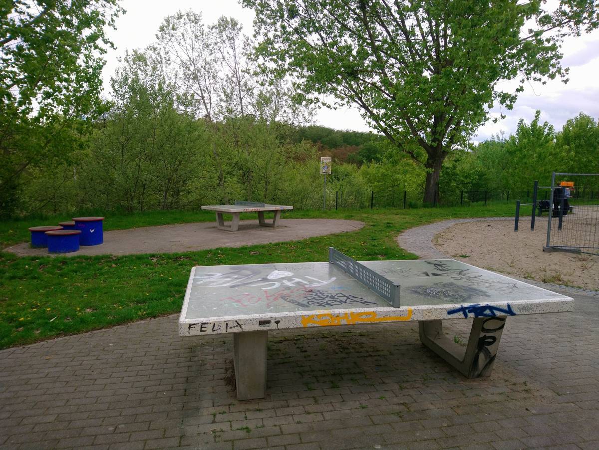 Tischtennis bei Suhler Straße