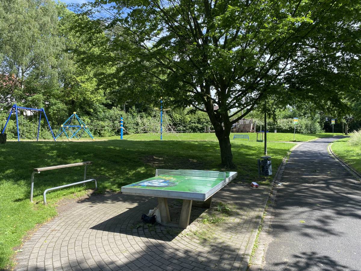 Tischtennis bei Singerhoffstraße
