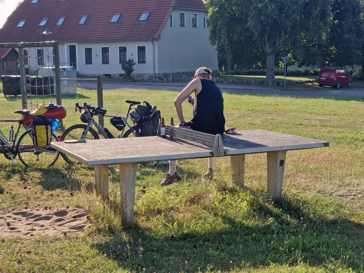 Tischtennis bei Kölpiner Straße